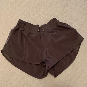 Hotty hot shorts 2.5”- Gray